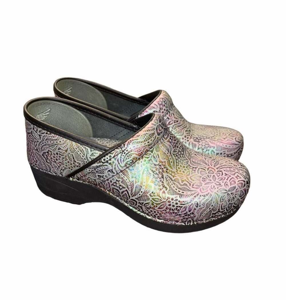 Dansko Lacey Iridescent Clogs Womens 38 US 7.5-8 Slip Resistant Work Shoes